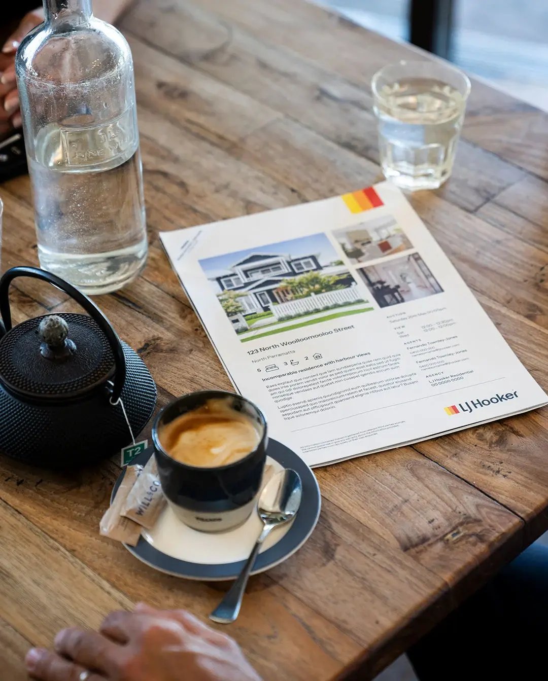 Standard_WhyBuyCafeTable